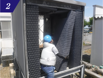 内面充填材交換中